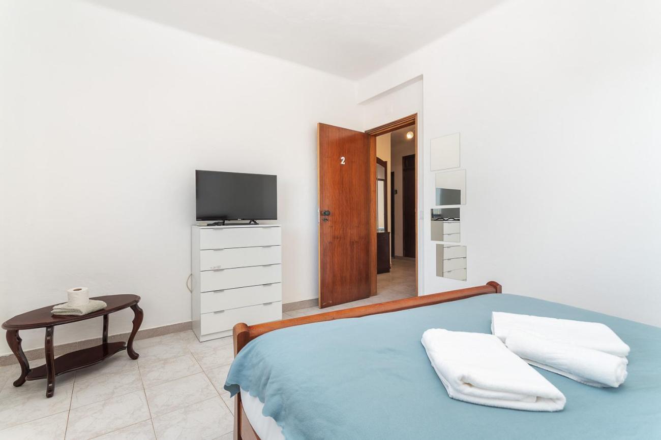 Blife Marya Private Rooms - Airport Stay 法鲁区 外观 照片