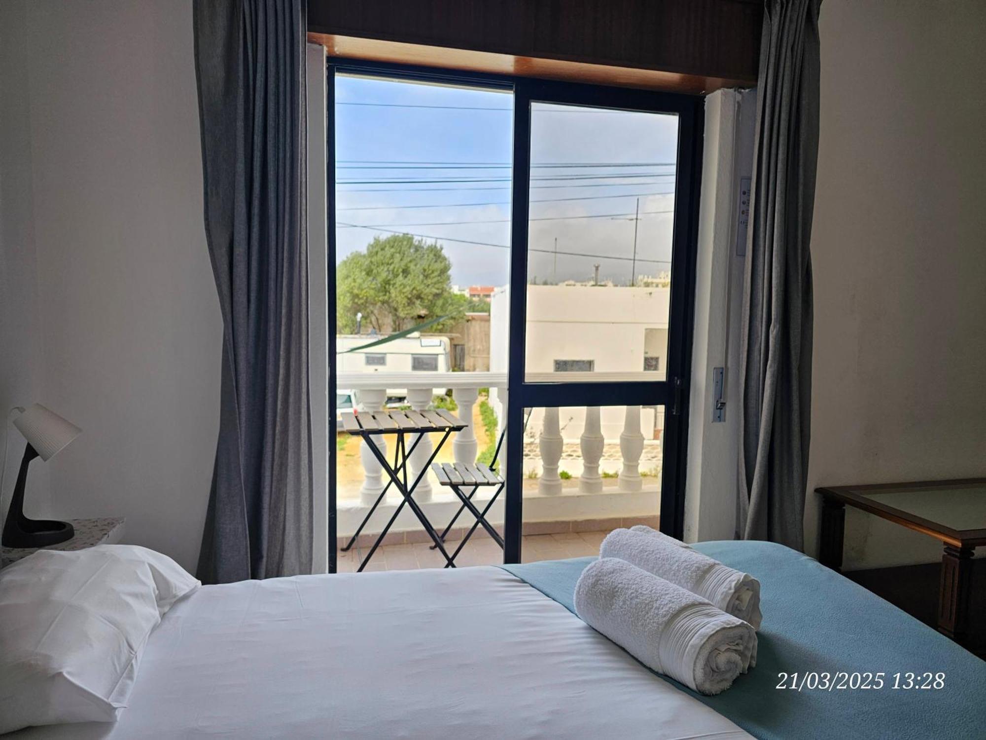 Blife Marya Private Rooms - Airport Stay 法鲁区 客房 照片